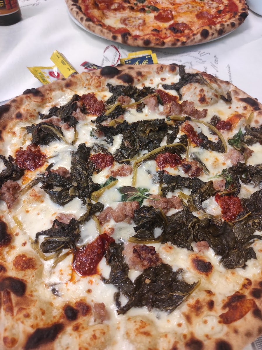 Pizzeria Ristorante Scufiot M&c Sottomarina-10